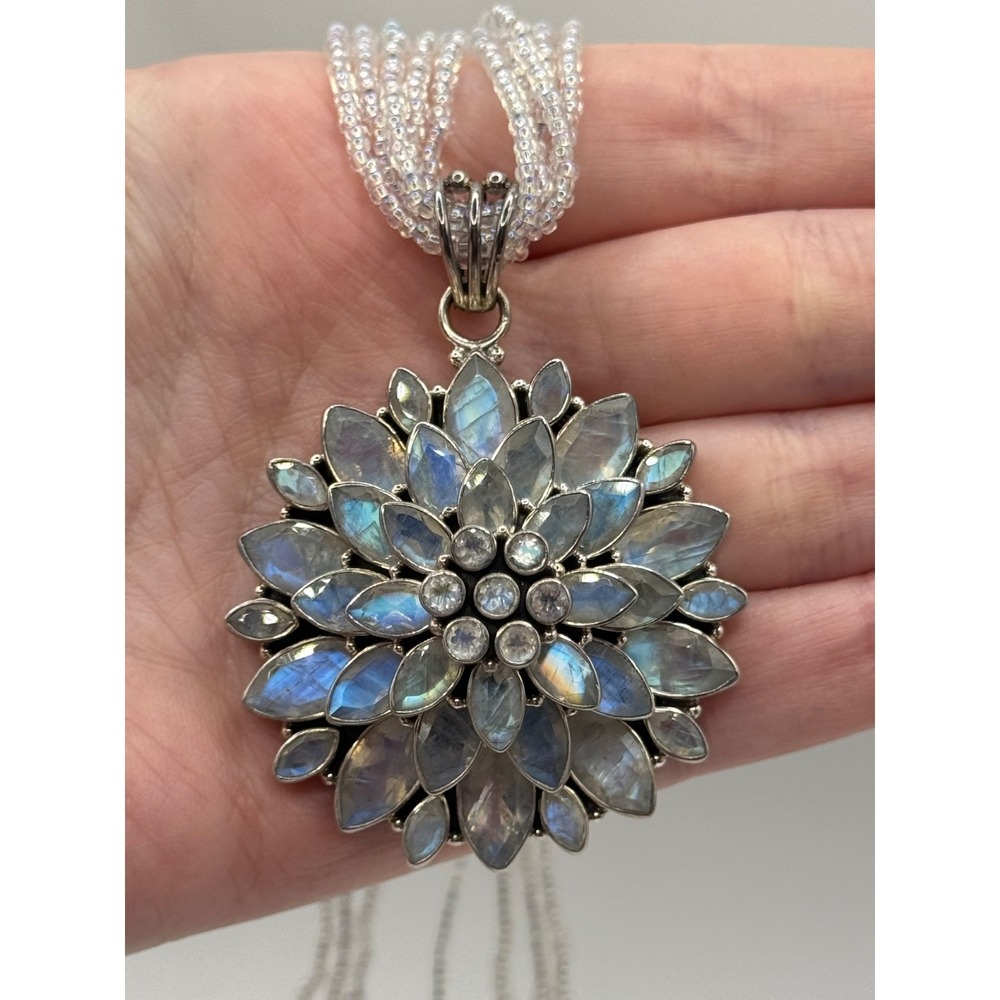 Himalayan Gems PTI Nepal Sterling Silver Moonstone Pendant Beaded Necklace